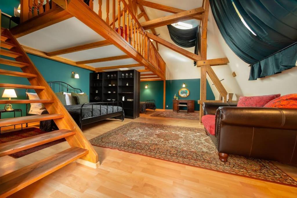 Chateau Charme - Centre Apartmán *